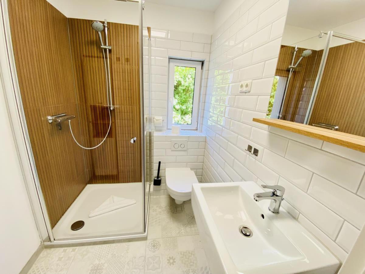 Sommerhaus Am Bach Rostock Ngoại thất bức ảnh